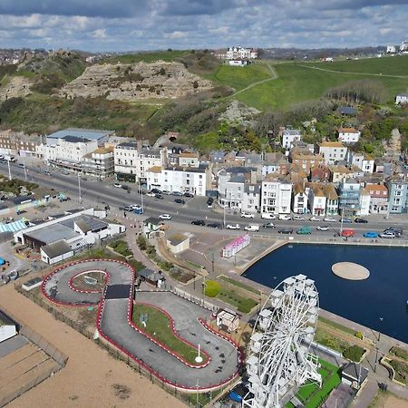 Master Accommodation Suite 2 Sea View With Balcony Hastings Exteriér fotografie