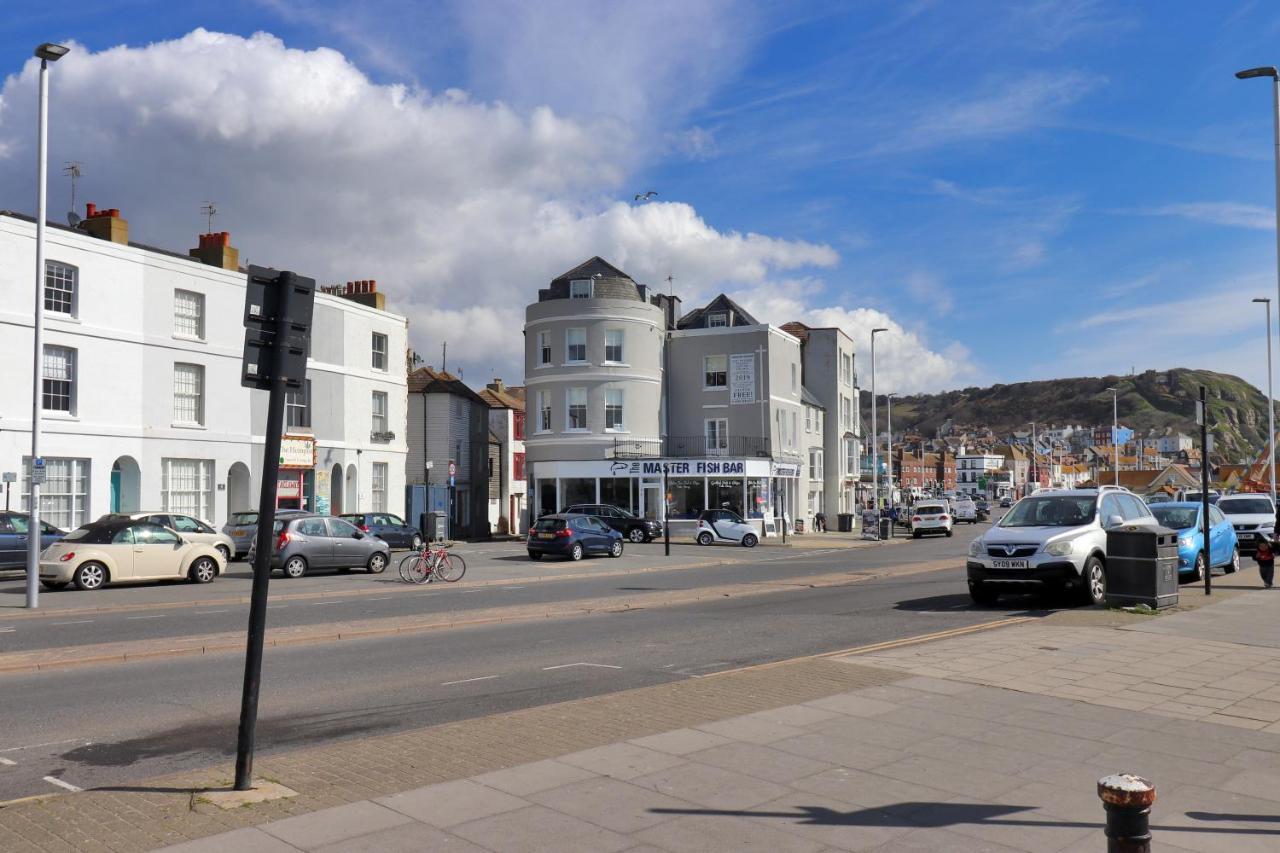 Master Accommodation Suite 2 Sea View With Balcony Hastings Exteriér fotografie